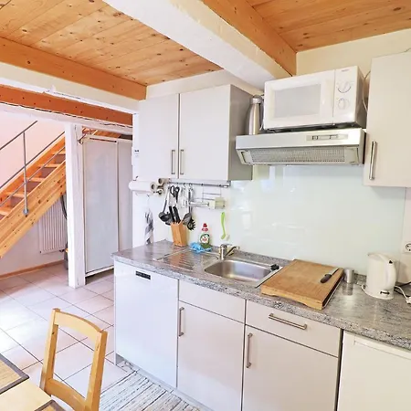 Ferienhaus- Kate In Am Bodden * 巴特