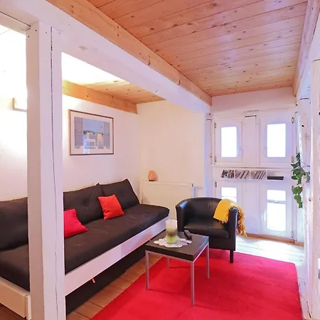 Ferienhaus- Kate In Am Bodden * Barth